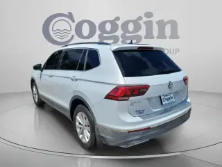 Volkswagen Tiguan 2018 2.0T SE 4p SUV
