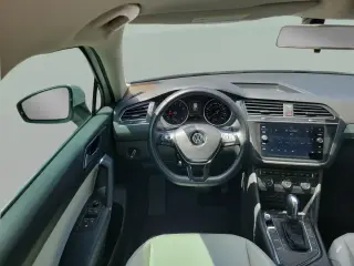 Volkswagen Tiguan 2018 2.0T SE 4p SUV