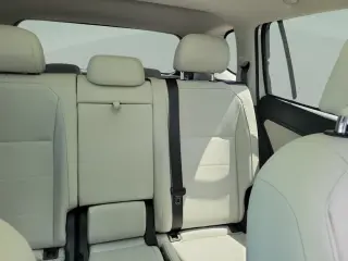 Volkswagen Tiguan 2018 2.0T SE 4p SUV