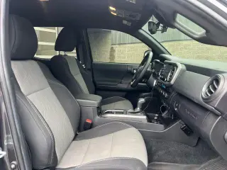 Toyota Tacoma 2022 4x4 TRD Pro 4p Puerta Doble Cabina Doble 5.0 ft SB 6M