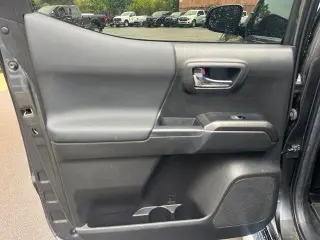 Toyota Tacoma 2022 4x4 TRD Pro 4p Puerta Doble Cabina Doble 5.0 ft SB 6M