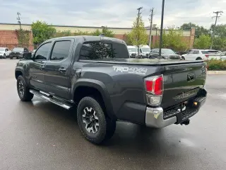 Toyota Tacoma 2022 4x4 TRD Pro 4p Puerta Doble Cabina Doble 5.0 ft SB 6M