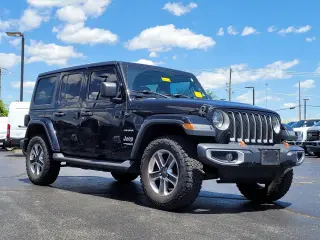 Jeep Wrangler Unlimited 2018 4x4 Moab 4dr SUV (midyear release)