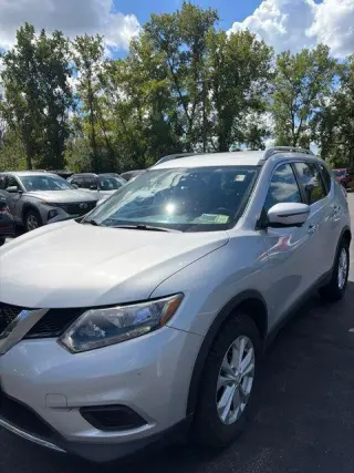 Nissan Rogue 2016 AWD SV 4p Crossover