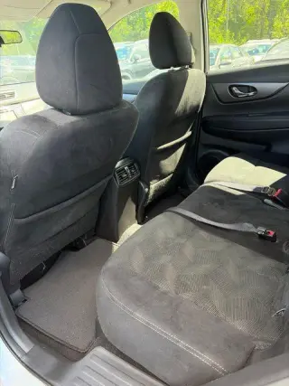Nissan Rogue 2016 AWD SV 4p Crossover