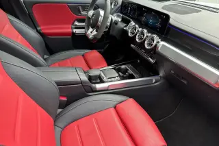 Mercedes-Benz GLB 2023 AWD AMG GLB 35 4MATIC 4p SUV