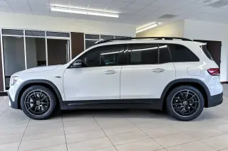 Mercedes-Benz GLB 2023 AWD AMG GLB 35 4MATIC 4p SUV