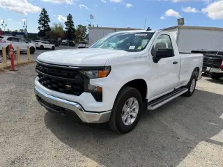 Chevrolet Silverado 1500 2025 4x2 Work Truck 2dr Cabina Regular 8 ft. LB