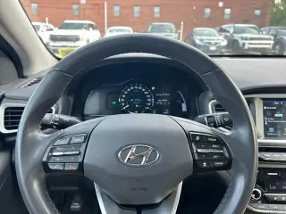 Hyundai IONIQ Hybrid 2017 SEL 4p Hatchback