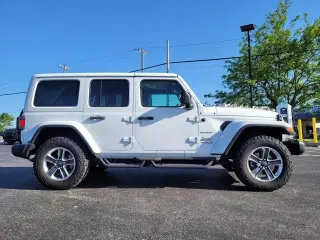 Jeep Wrangler Unlimited 2021 4x4 Sahara 4dr SUV