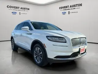 Lincoln Nautilus 2022 Estándar 4p SUV