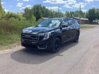 GMC Terrain 2022 4x4 AT4 SUV 4p.