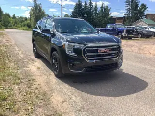 GMC Terrain 2022 4x4 AT4 SUV 4p.