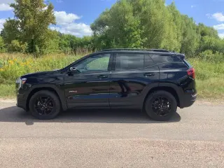 GMC Terrain 2022 4x4 AT4 SUV 4p.