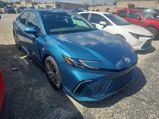 Toyota Camry 2025 SE 4p Sedan