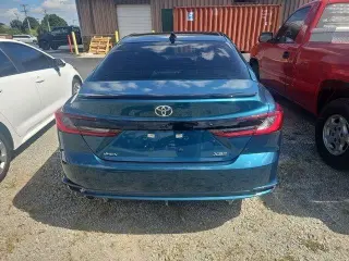 Toyota Camry 2025 SE 4p Sedan