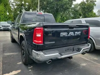 Ram 1500 2026 4x2 Lone Star 4dr Crew Cab 5.6 ft. SB Pickup