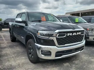Ram 1500 2026 4x2 Lone Star 4dr Crew Cab 5.6 ft. SB Pickup