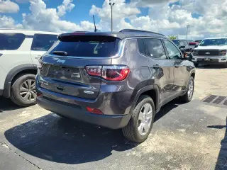Jeep Compass 2022 4x4 Latitude 4dr SUV