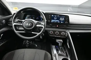 Hyundai ELANTRA 2025 SE 4dr Sedan