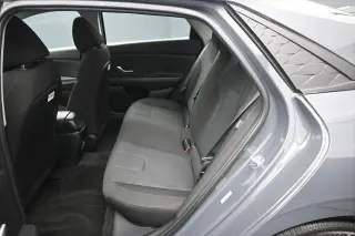 Hyundai ELANTRA 2025 SE 4dr Sedan