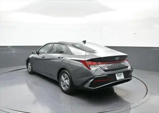 Hyundai ELANTRA 2025 SE 4dr Sedan