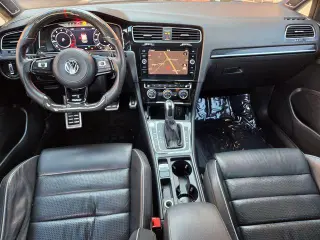 Volkswagen Golf R 2018 4Motion 4p Hatchback AT 7P