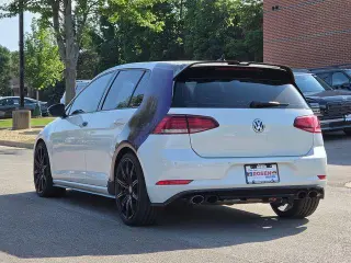 Volkswagen Golf R 2018 4Motion 4p Hatchback AT 7P