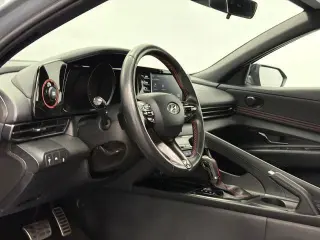 Hyundai ELANTRA 2022 N Line 4dr Sedán