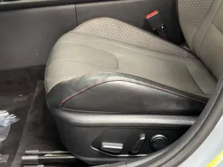 Hyundai ELANTRA 2022 N Line 4dr Sedán