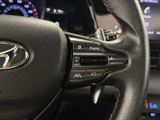 Hyundai ELANTRA 2022 N Line 4dr Sedán