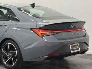Hyundai ELANTRA 2022 N Line 4dr Sedán