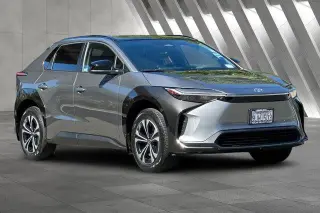 Toyota bZ4X 2023 XLE 4dr Crossover