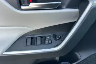 Toyota RAV4 2020 AWD XLE 4dr SUV