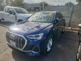 Audi Q3 2023 AWD quattro línea S Premium 45 TFSI 4p SUV