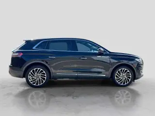 Lincoln Nautilus 2019 AWD Reserve 4dr SUV