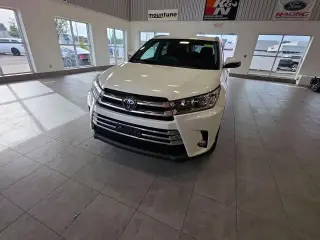 Toyota Highlander 2019 AWD SE 4dr SUV