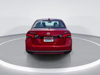 Nissan Versa 2024 SV 4p Sedan
