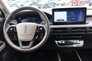 Lincoln Corsair 2023 AWD Estándar 4p SUV