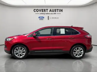 Ford Edge 2023 AWD Titanium 4dr Crossover