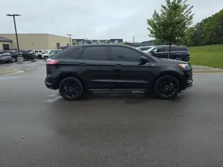 Ford Edge 2022 AWD ST-Line 4dr Crossover