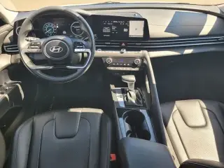Hyundai ELANTRA Hybrid 2024 Limitada 4p Sedan