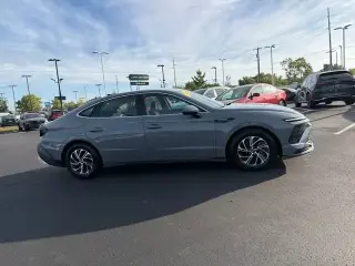 Hyundai SONATA Híbrido 2026 Azul 4p Sedán