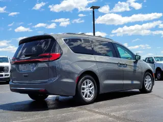 Chrysler Pacifica 2022 Touring L 4dr Mini-Van