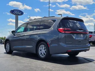 Chrysler Pacifica 2022 Touring L 4dr Mini-Van