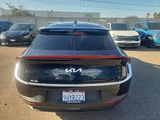 Kia EV6 2023 Light 4dr Crossover