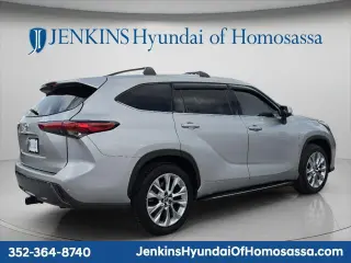 Toyota Highlander 2022 Limited 4dr SUV