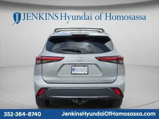 Toyota Highlander 2022 Limited 4dr SUV