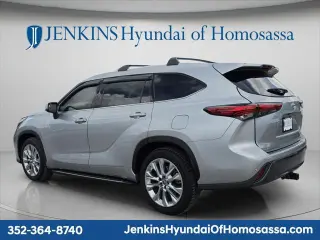 Toyota Highlander 2022 Limited 4dr SUV