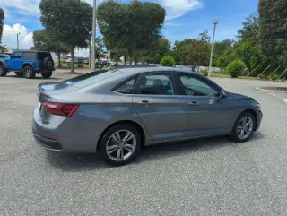 Volkswagen Jetta 2022 SE 4p Sedan